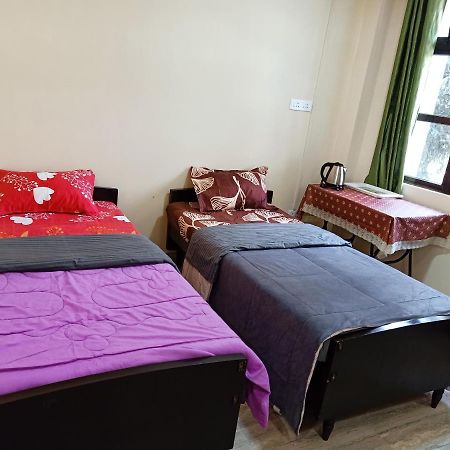 Khriang Khongwir Homestay Shillong Esterno foto
